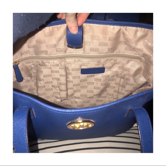 Large blue Michale Kors Bag/Purse/Tote - Picture 5 of 5